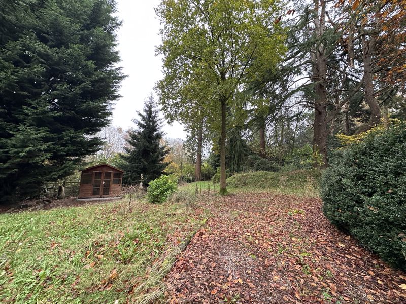 Gardens - click for photo gallery